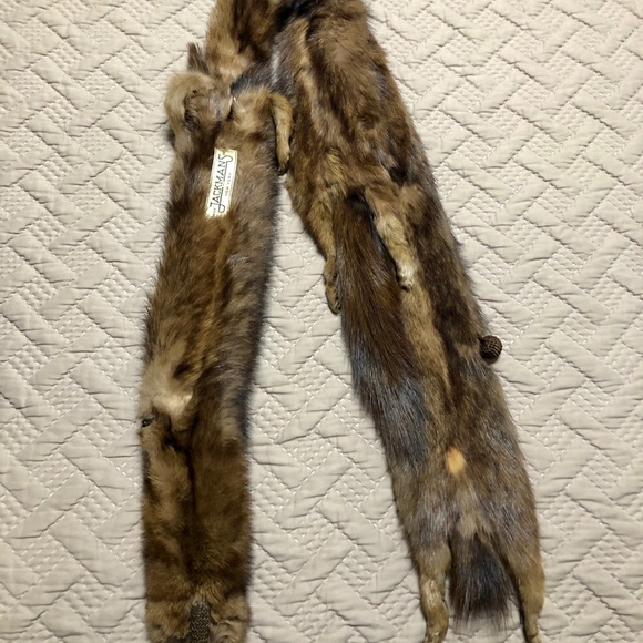 Mink fur stole bodies - Picture 2 of 5
